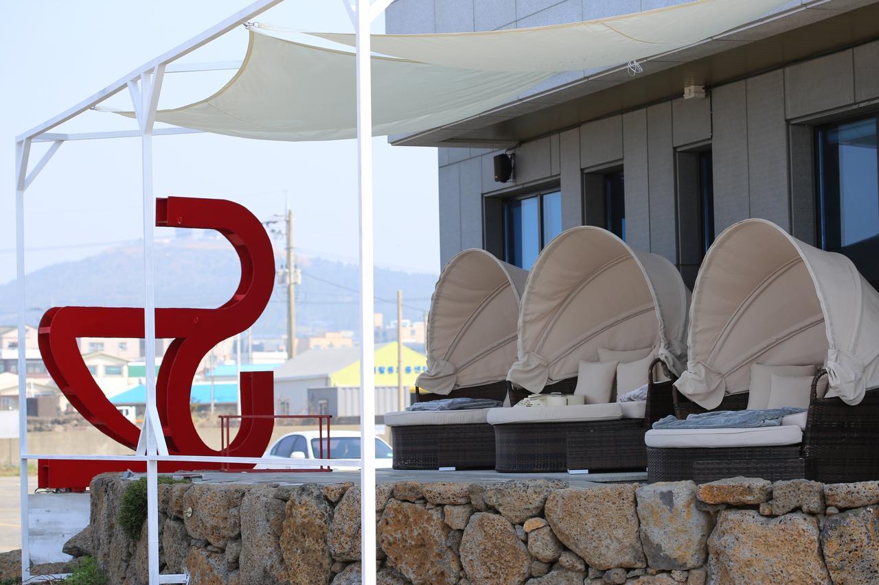 Hotel52 Seogwipo Exterior photo